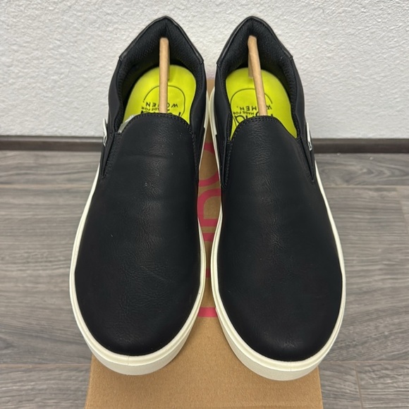 Ryka Made For Women Viv Slip On (WIDE) - Picture 3 of 7